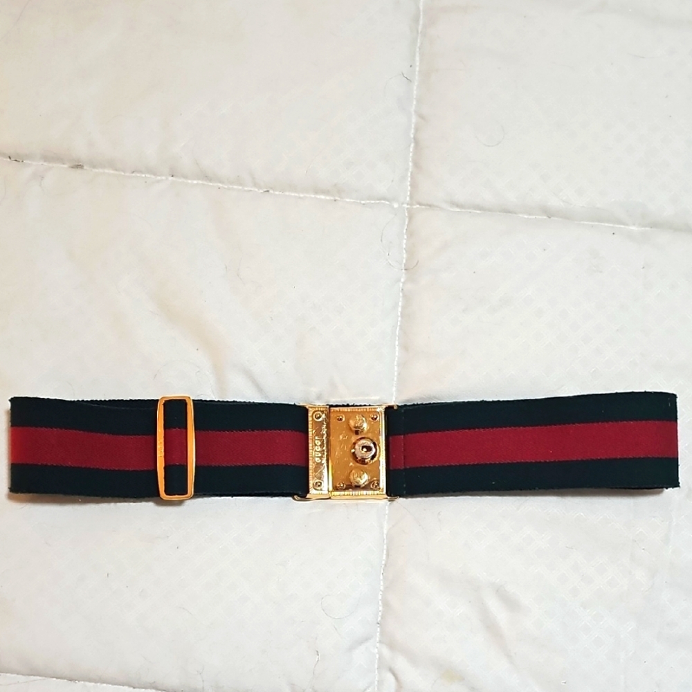 Luxury Black and Red Belt Limited Edicion